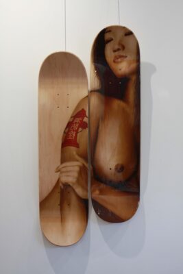 Peinture sur planche de skate par Williams Raynaud